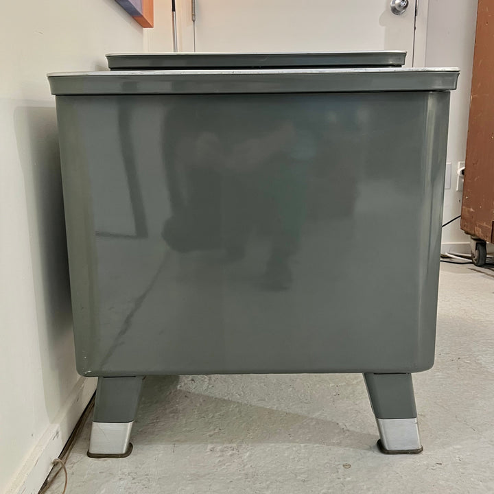 GF Generalaire Bi-level Metal Tanker Desk