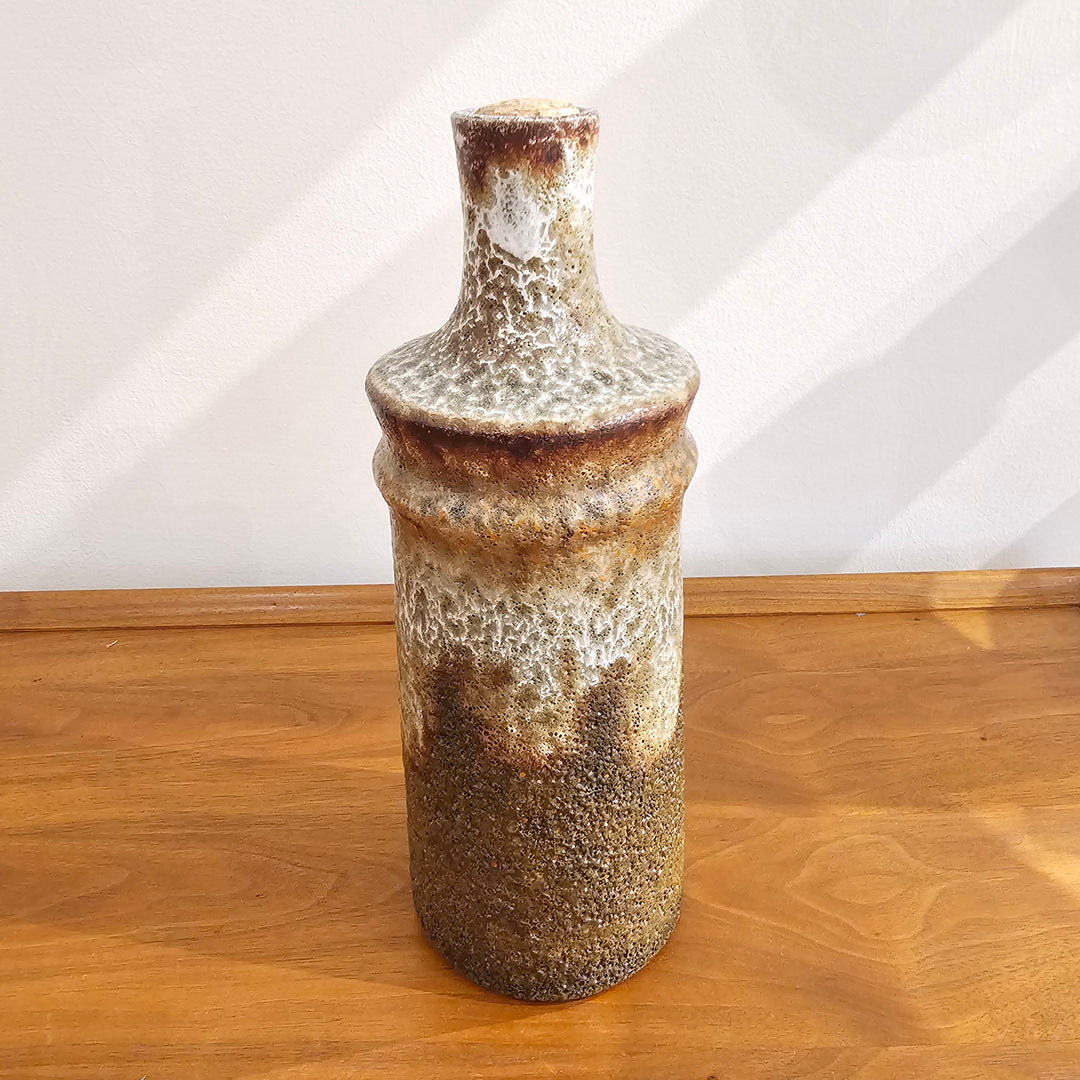 Volcanic Glaze Pottery