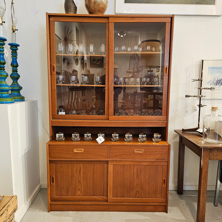 Teak 2 Piece Hutch