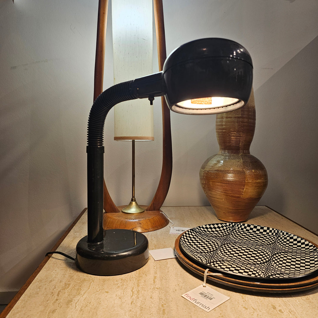 Black Cobra Lamp