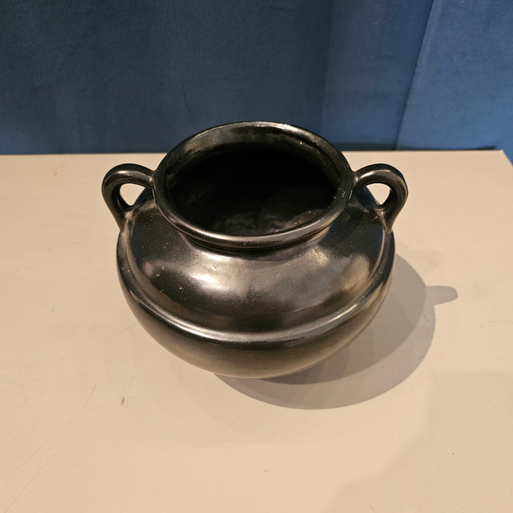 Robinson Ransbottom Pottery Bean Pot Cauldron