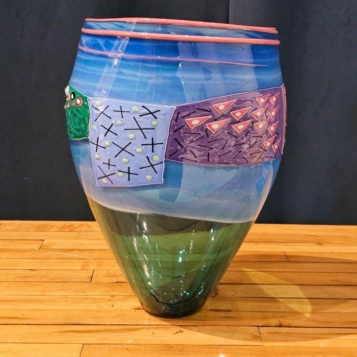 Kliszewski Art Glass Vase
