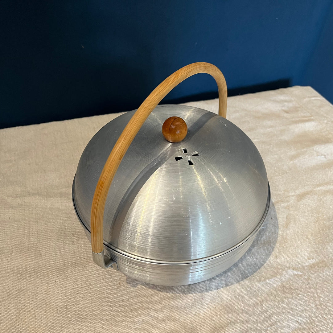 Vintage Russel Wright Design Steamer