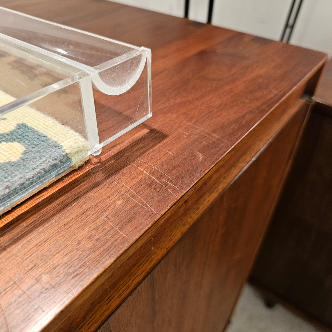 Lane Acclaim Walnut Credenza