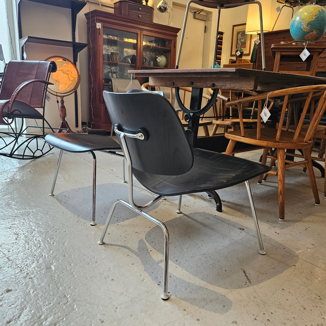 Black Eames Bent Ply LCM Chair