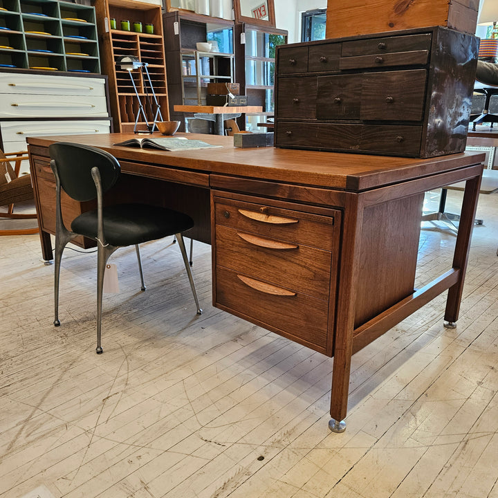 Jens Risom Executive Desk